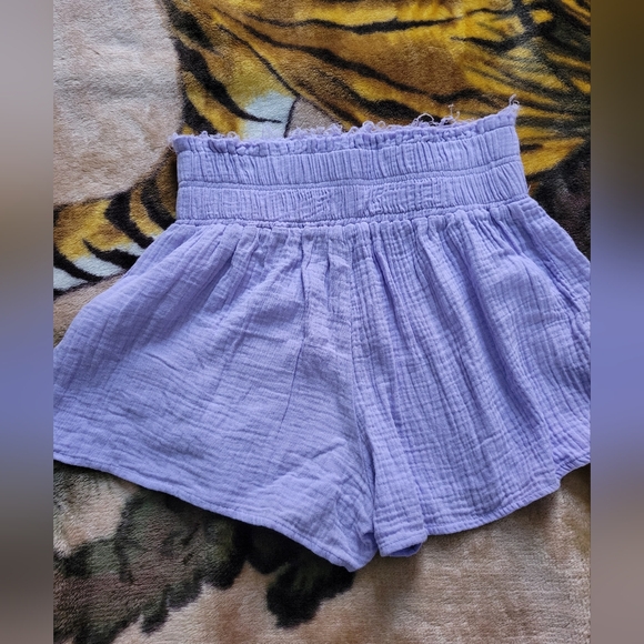 SOLD! Lavender Cotton Shorts 💜 - Picture 8 of 10